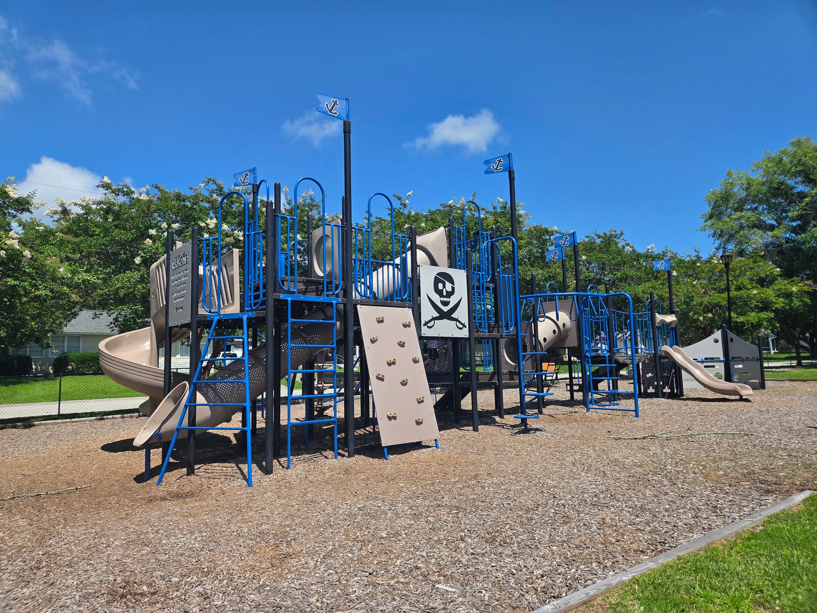 Pirates Den Park